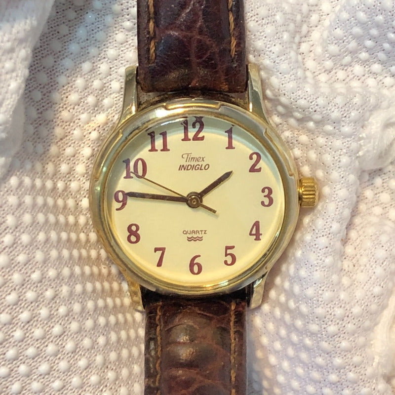 Reloj Timex Easy Reader Mujer Vintage 1998 Dial Crema
