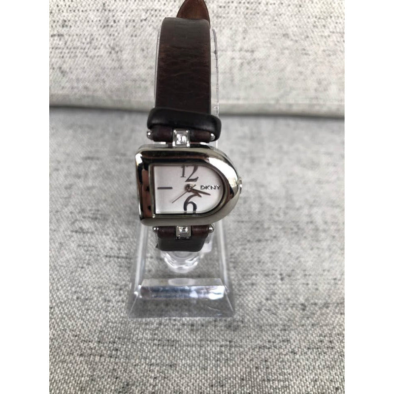 Reloj Dkny Ny4419 Mujer Caja Con Forma De Letra D