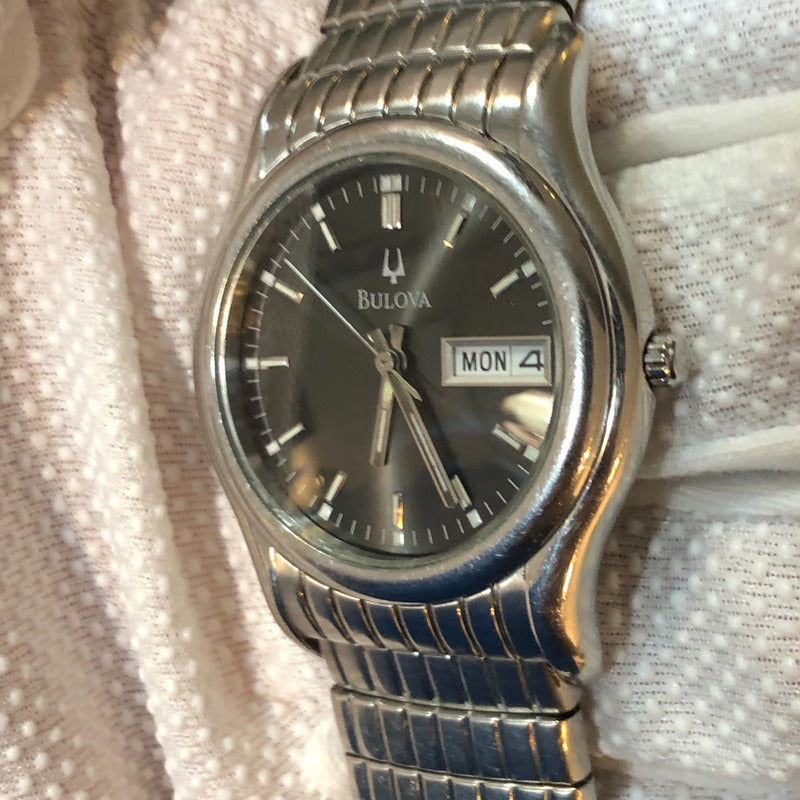 Reloj Bulova Hombre 2002 Correa Expandible Funciona Perfecto