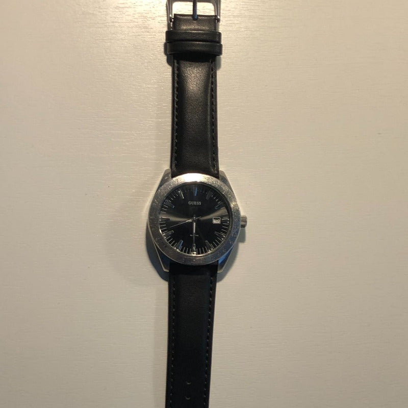 Reloj Guess Rayos Sol Negro Hombre 43mm Año 2012 Con Fecha.