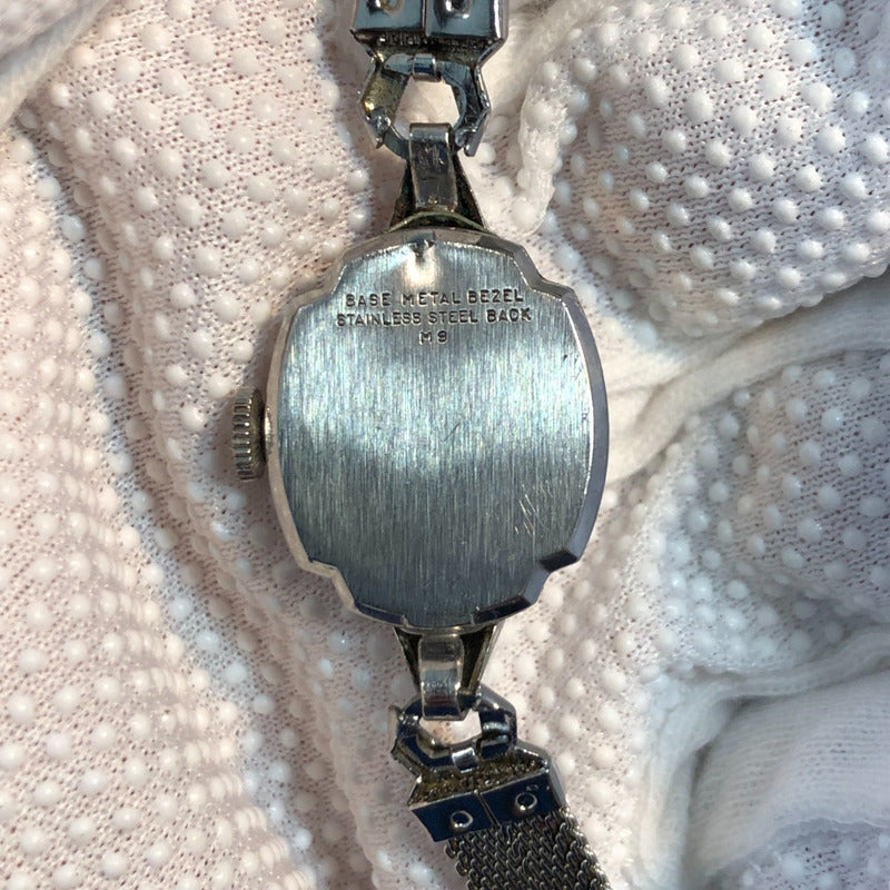 Caravelle By Bulova Mujer 1969 A Cuerda Rubíes Visibles