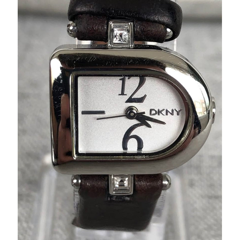 Reloj Dkny Ny4419 Mujer Caja Con Forma De Letra D