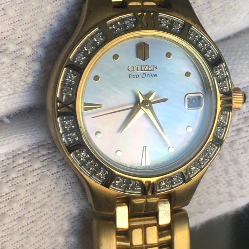 Reloj Citizen Mujer 2001 Eco-drive Madreperla Swarovski