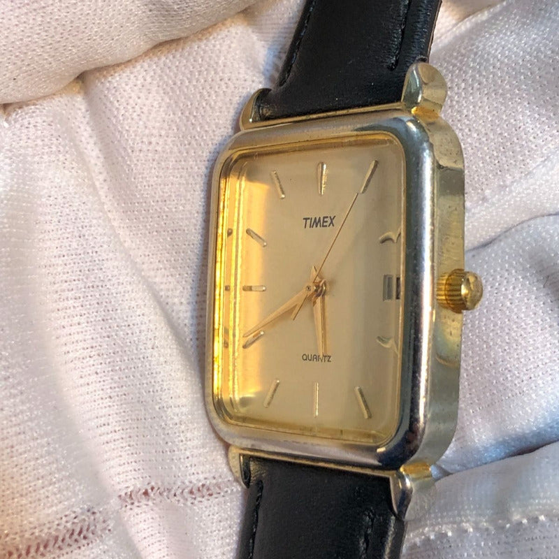 Reloj Timex Vintage1989 Cuadrado Fecha Funciona Bien Escaso.