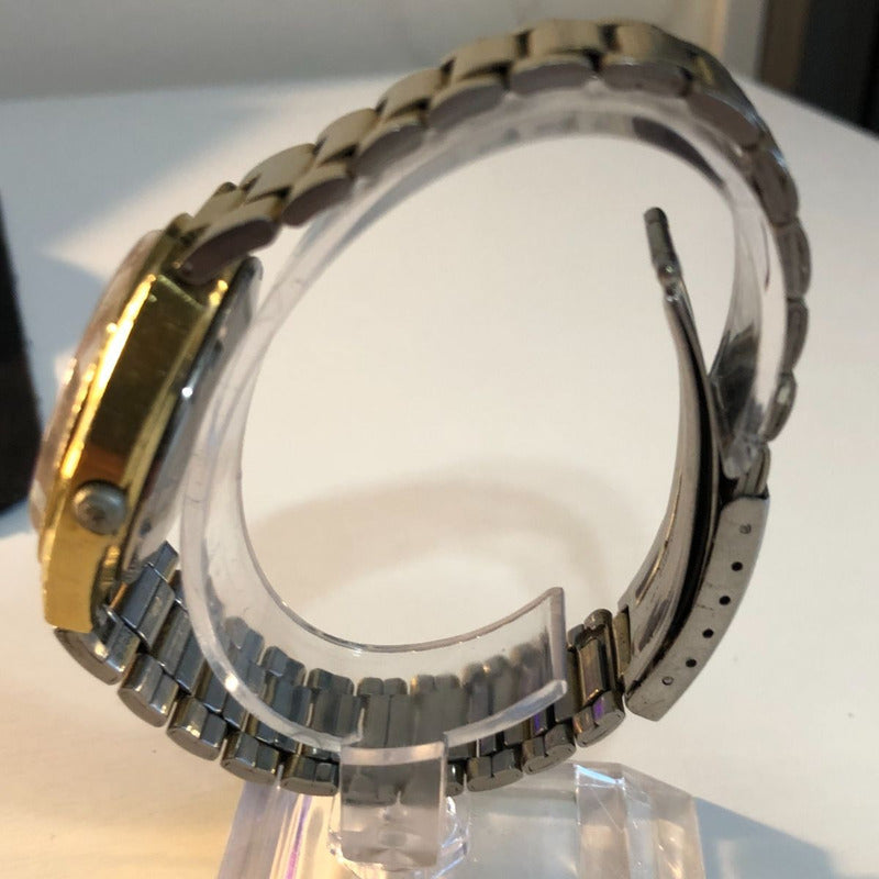 Seiko Automático Vintage 1977 Cristal Facetado Cara Cobre.