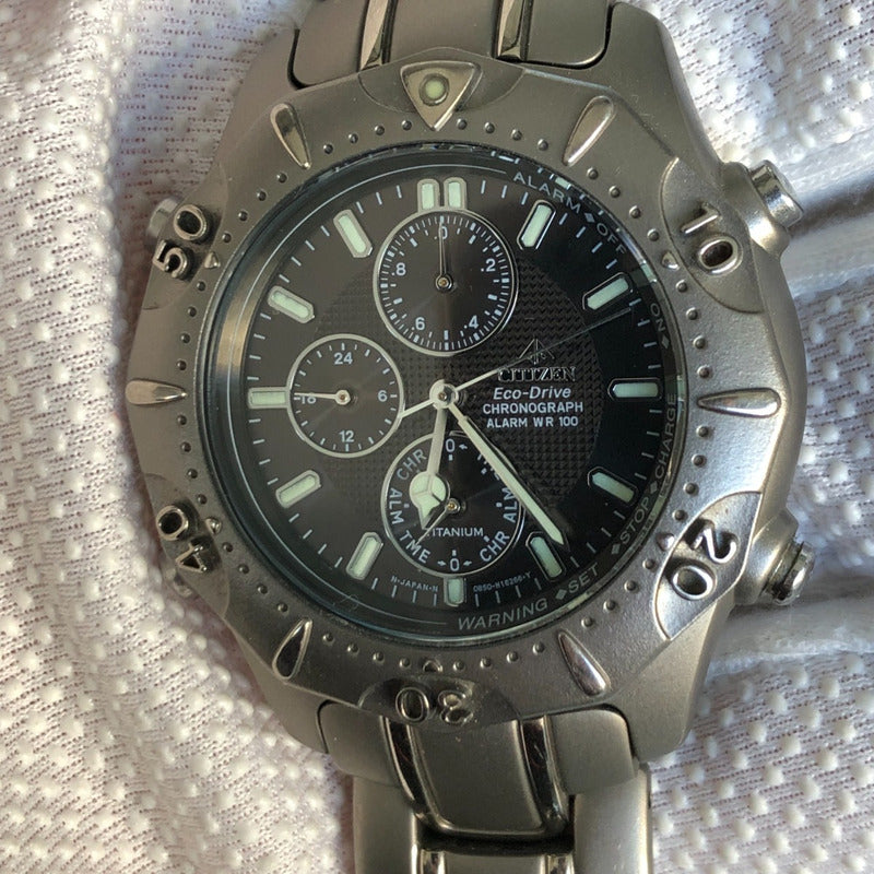 Reloj Citizen Eco-drive Solar Hombre Año 2001 Cronógrafo Titanio