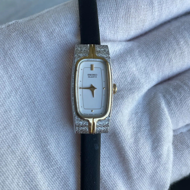 Reloj Seiko Mujer Vintage 1982 Rectangular Ultradelgado