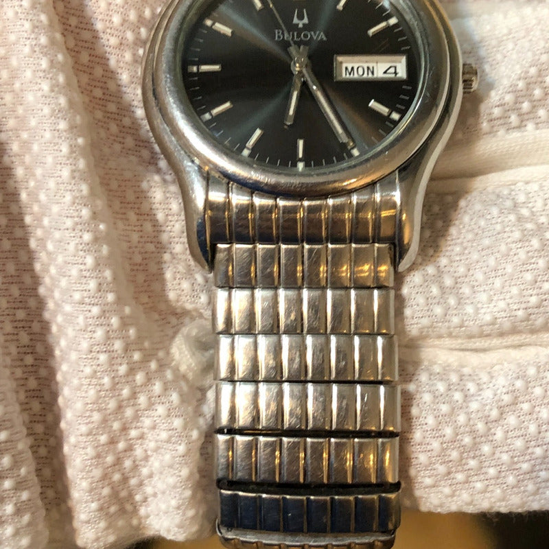 Reloj Bulova Hombre 2002 Correa Expandible Funciona Perfecto