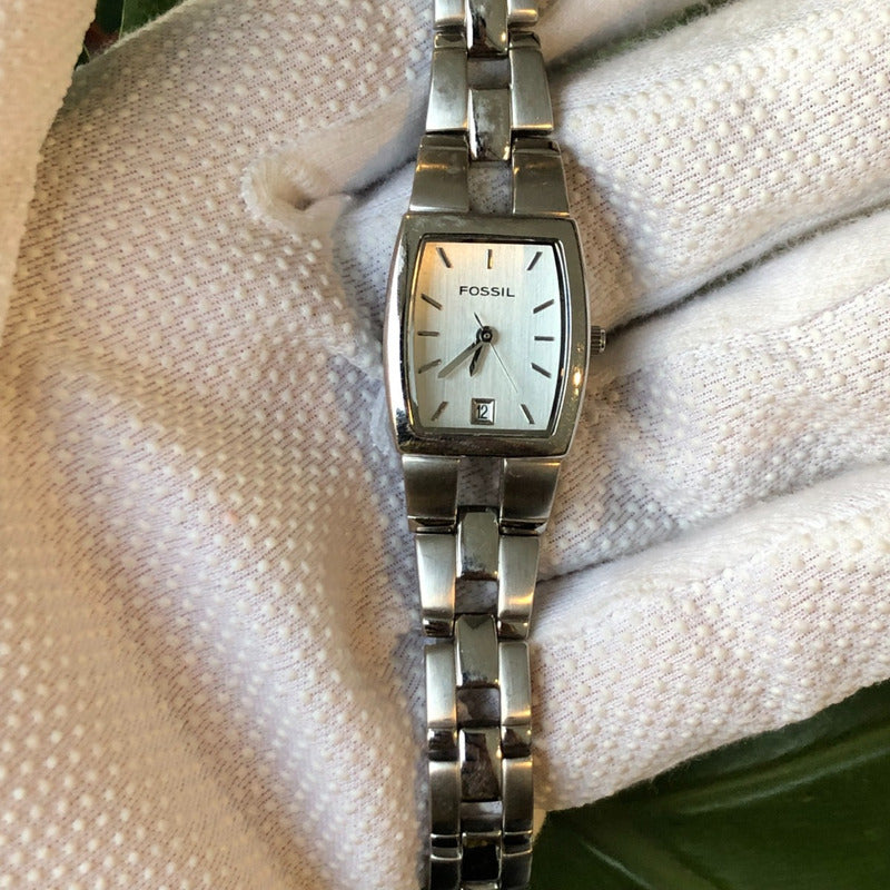 Reloj Fossil Mujer 2001 Caja Tonneau Sunburst Vertical