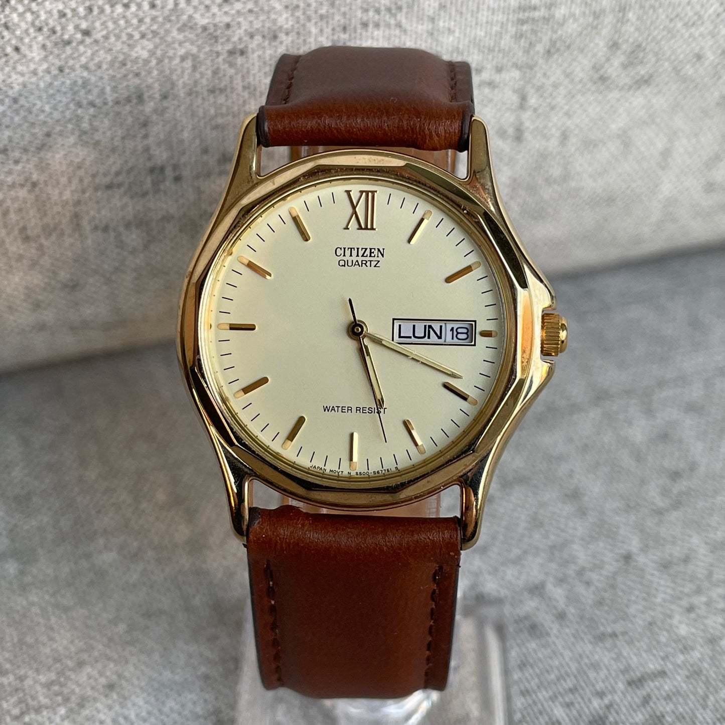 Reloj Citizen Quartz Hombre años 90´s Dial Champagne Day-Date