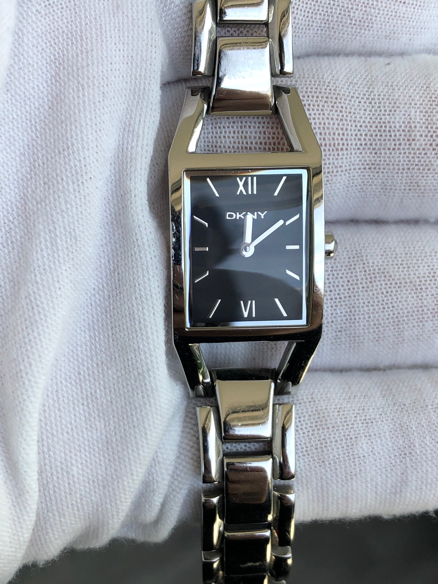 Reloj Dkny Vintage Mujer Modelo Ny-3155