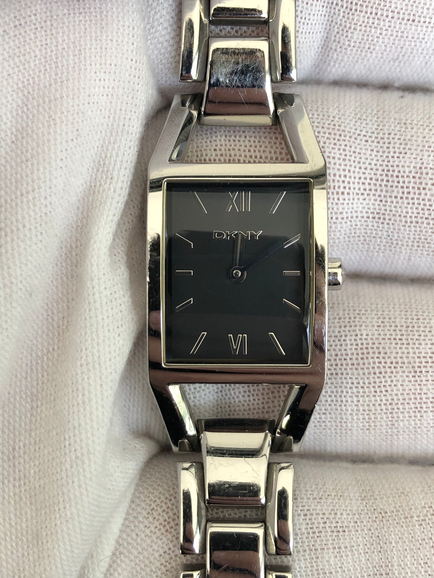 Reloj Dkny Vintage Mujer Modelo Ny-3155