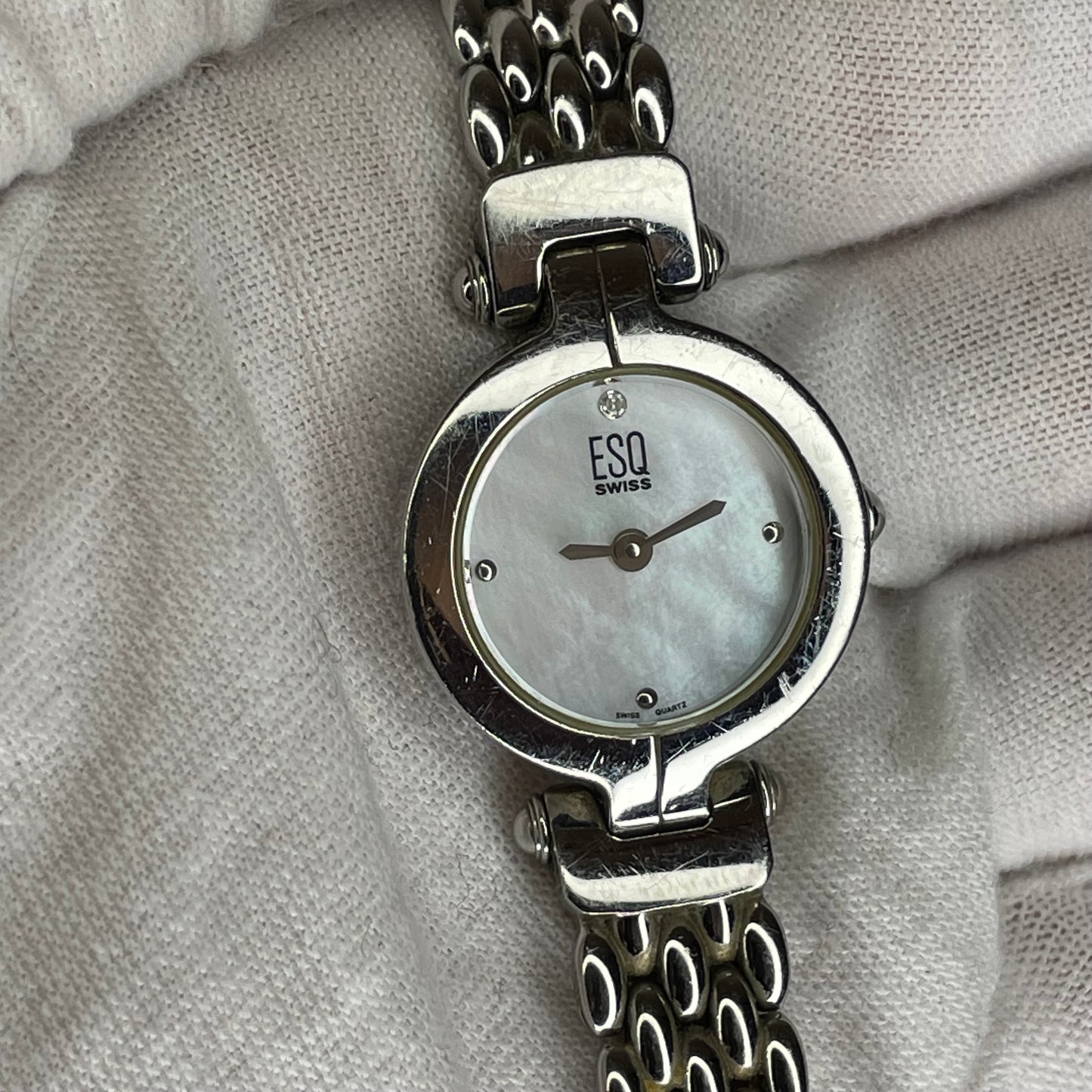Reloj ESQ by MOVADO Swiss Mujer Madreperla Vintage 2000´s LEER