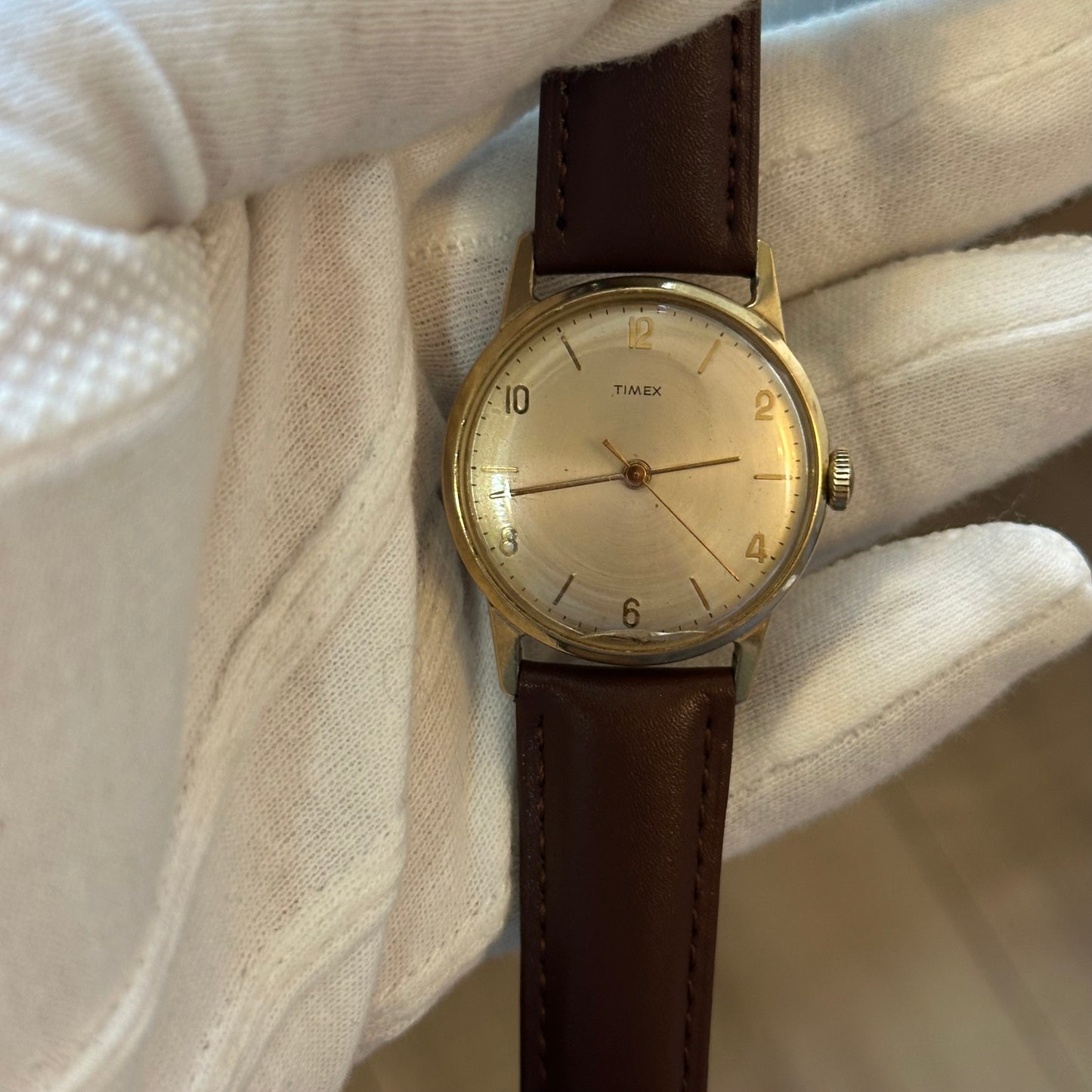 Reloj Timex Hombre A Cuerda Años 60s Champagne 34mm