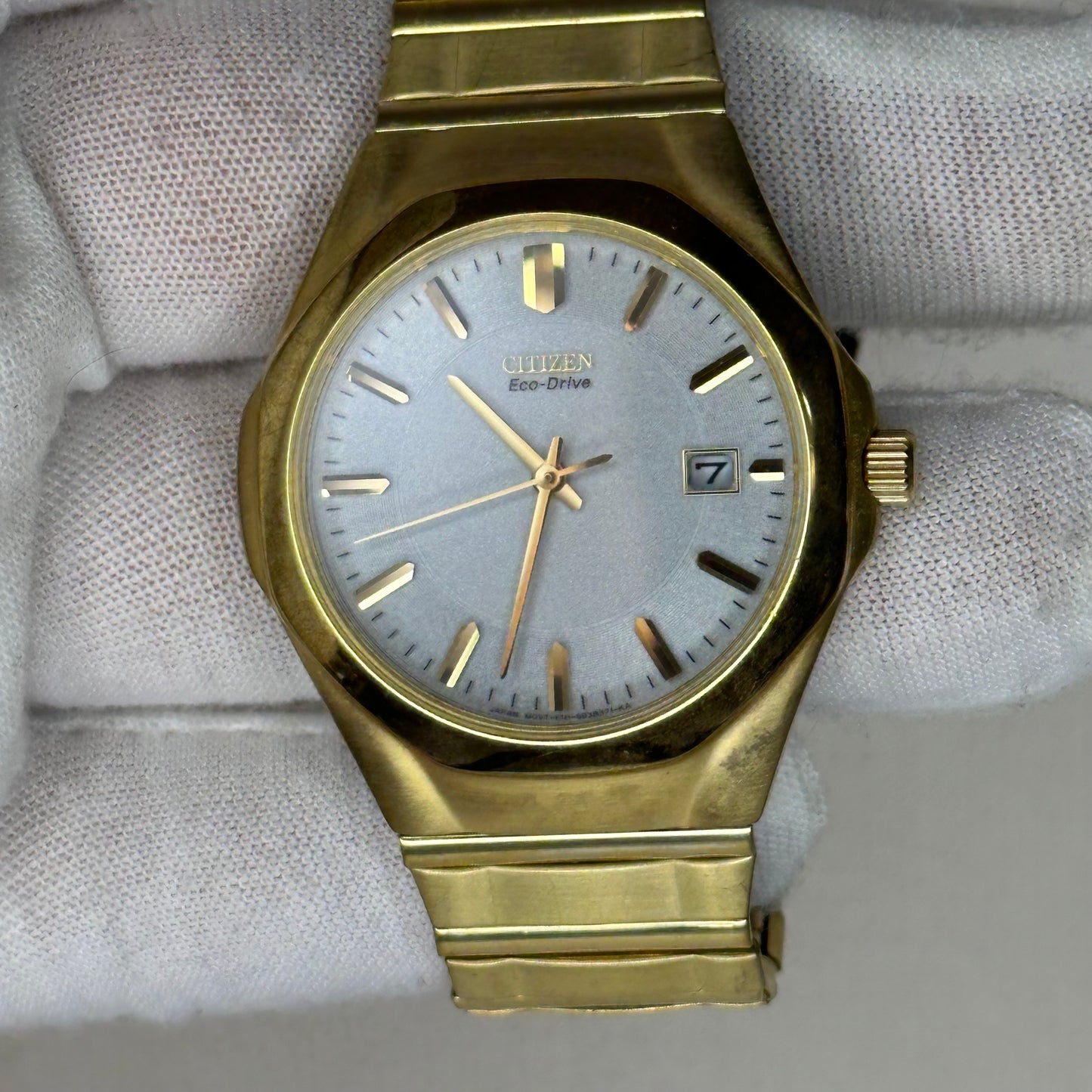Reloj Citizen Eco-Drive SOLAR Gold Tone Años 2000 Muñeca grande
