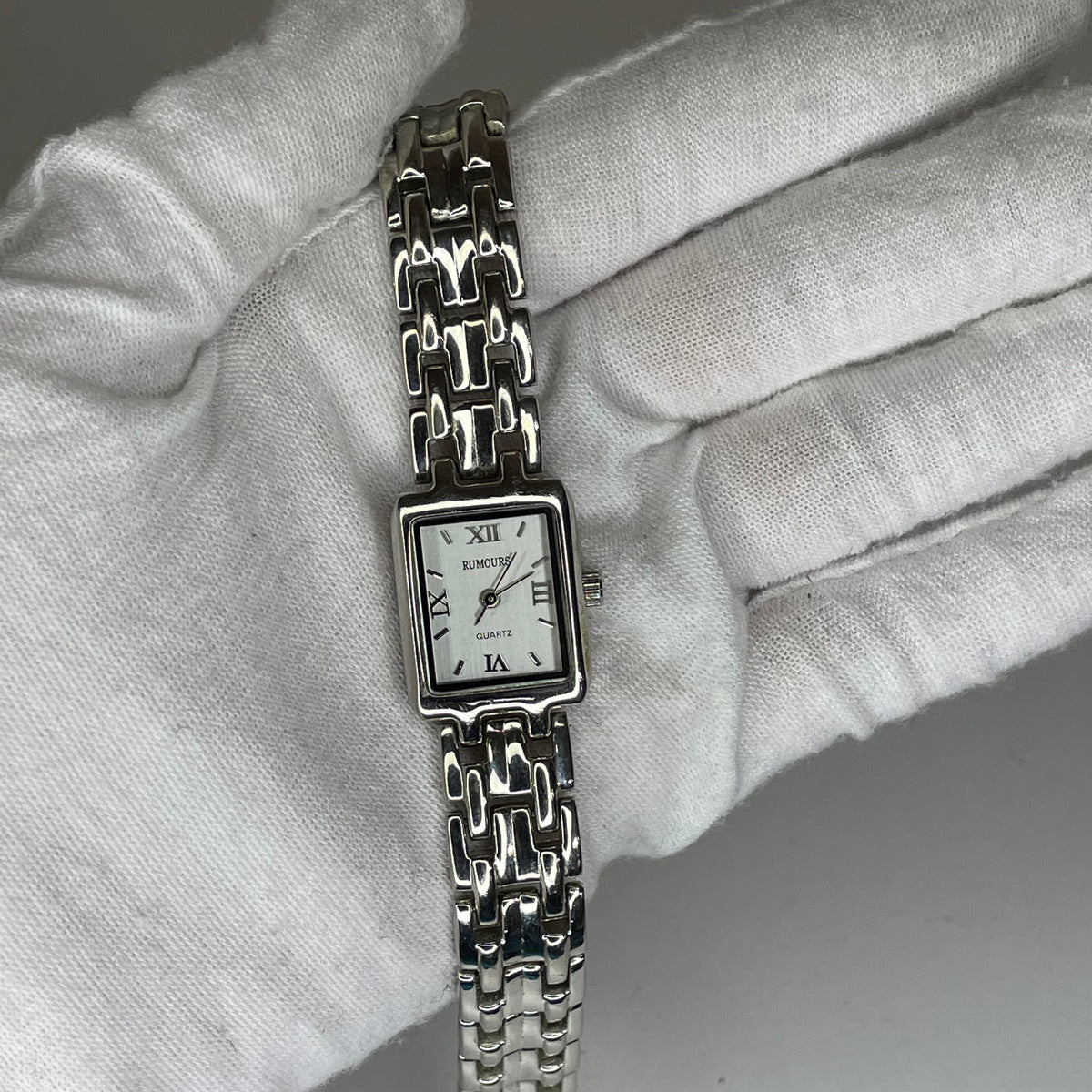 Reloj Joya Rumours Rectangular Plateado con brazalete geométrico Año 2001 JAPAN MOVT — imagen 7