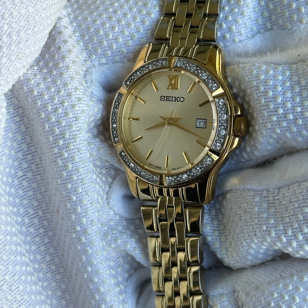 Seiko Mujer 6N22-00G0 Dorado Dial de Ondas Bisel Cristales Abril de 2006