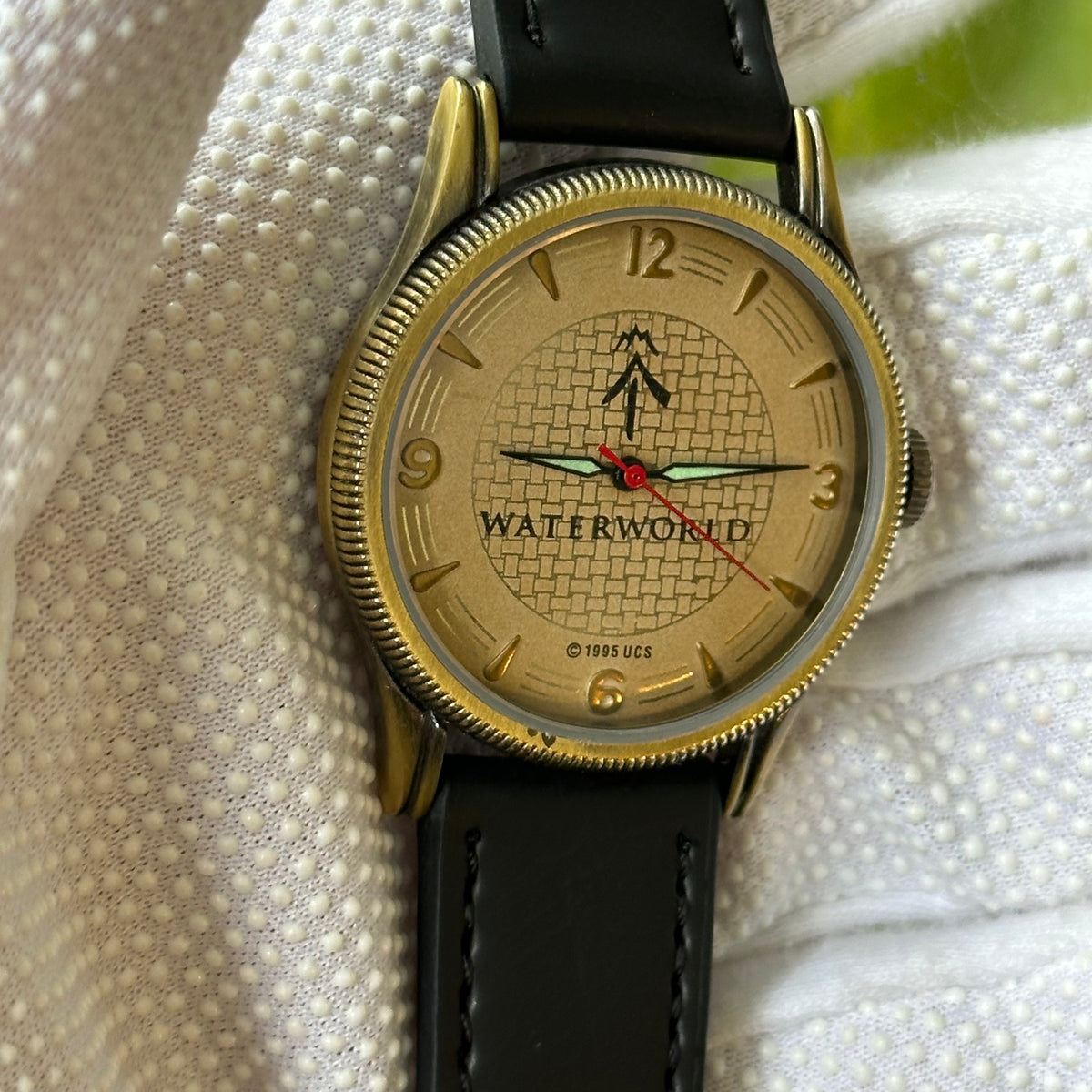 Waterworld Hombre Promocional de la Película Dial Texturado Año 1995