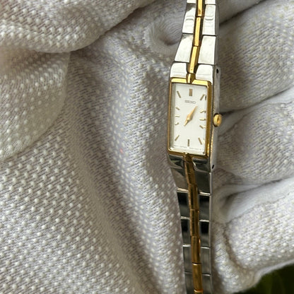 Reloj Joya Seiko 2E20-7479 rectangular bicolor Abril de 1991 Inspiración Art Déco