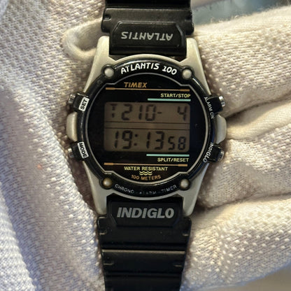 Reloj Timex Hombre Atlantis Indiglo Digital Ago.1994 emblemático más de 30 años 