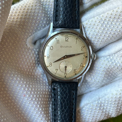 Reloj Bulova A Cuerda Mecánico Suizo con Segundero Pequeño Año 1957 ESCASO