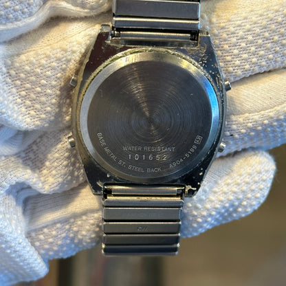 Reloj Seiko A904-5199 Digital Hombre Alarm-Chronograph Plateado Octubre de 1991 MUY ESCASO