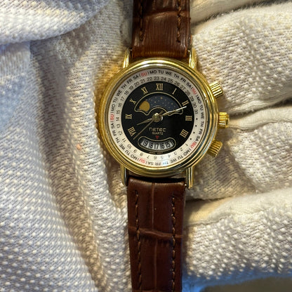 Reloj NETEC de mujer con calendario circular y motivo lunar Año 1990 - imagen 3