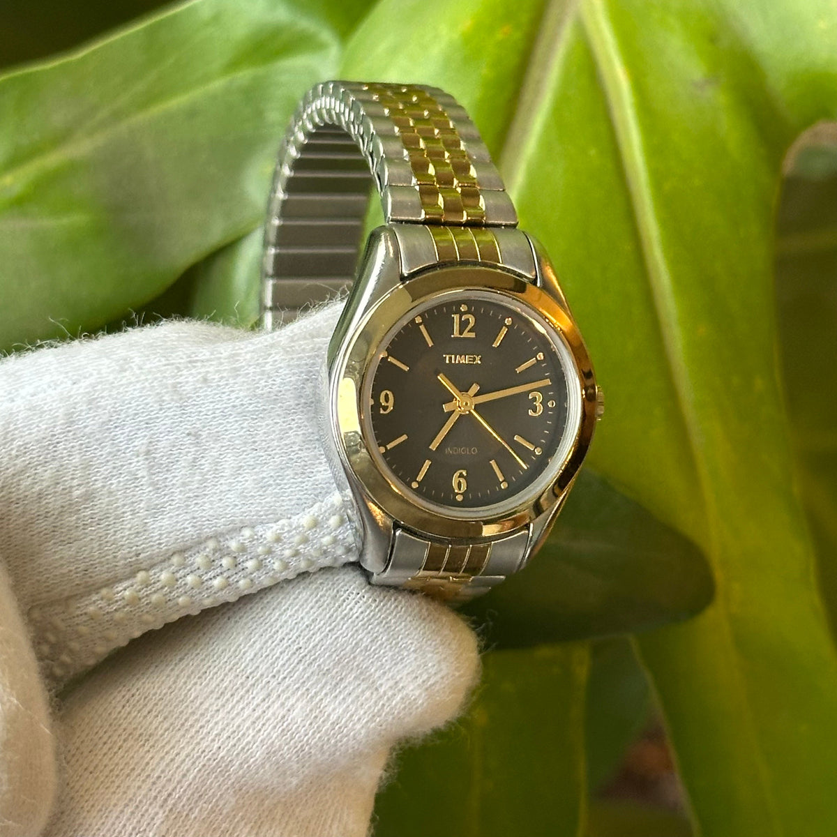 Timex Two-Tone Dial Dial Gris ILUMINADO Abril 2013 Impecable