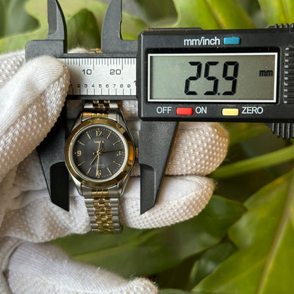 Timex Two-Tone Dial Dial Gris ILUMINADO Abril 2013 Impecable