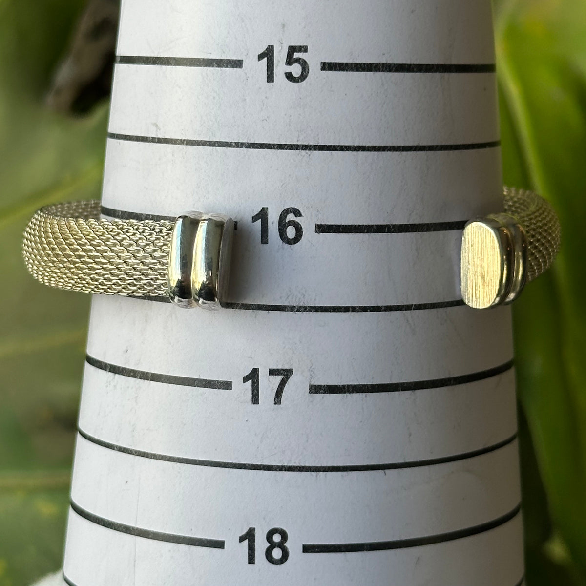 Alto Mujer ALT112 rectangular con brazalete de malla Año 1997 — IMG_3020.jpeg
