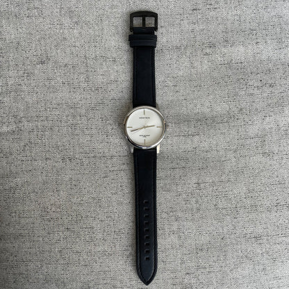 Armitron Minimalista Acero 2010s Hombre Impecable Dial Mármol