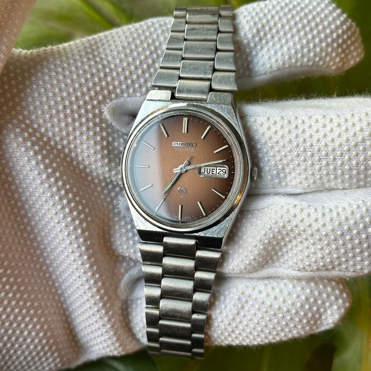 Seiko SQ Hombre Dial Café Degradado Pulsera Original Octubre 1977 — 1112-IMG_3794.jpeg