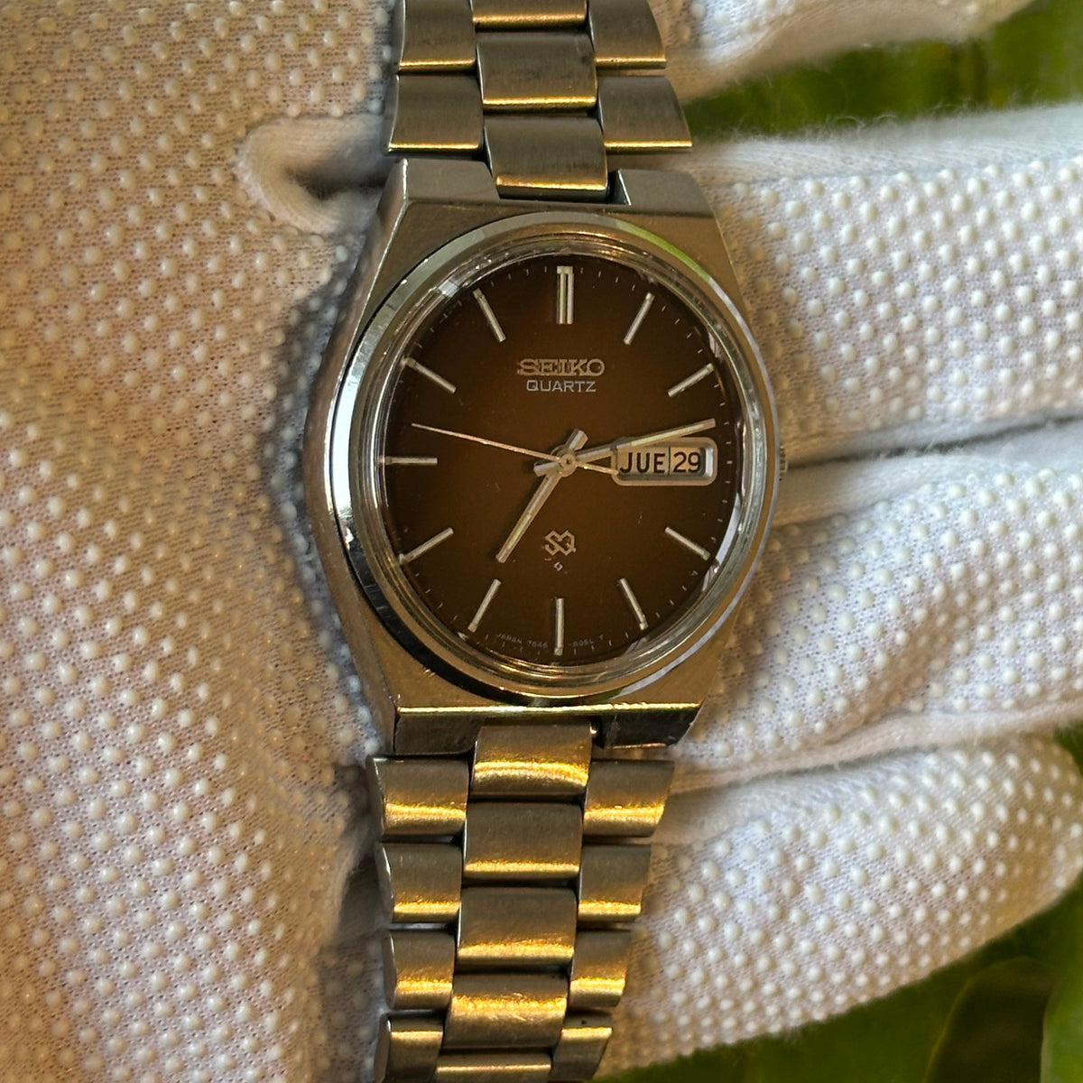 Seiko SQ Hombre Dial Café Degradado Pulsera Original Octubre 1977 — 1112-IMG_3800.jpeg