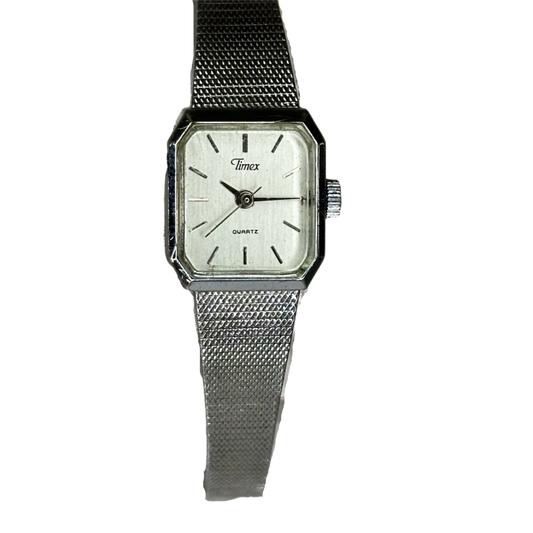Reloj Timex Quartz Año 1981 Mini Dress Watch Mujer 17 mm Tiene más de 40 años