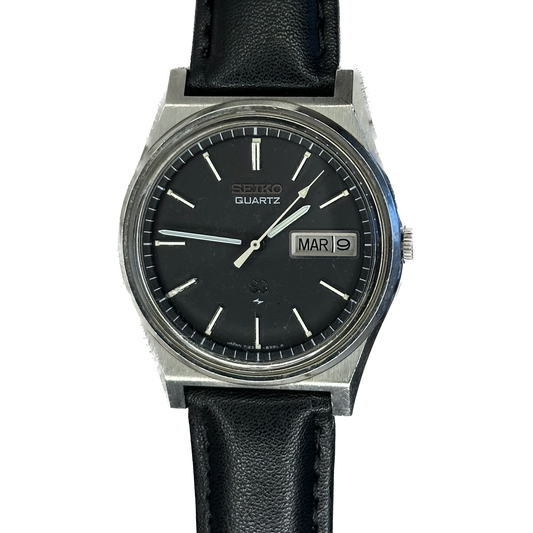 Seiko Quartz NEGRO 7123-8439 Día y Fecha Julio de 1981 ESCASO