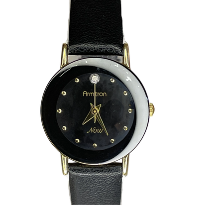 Reloj Armitron Now 75/2447 Mujer Minimalismo Negro Dorado Año 2005