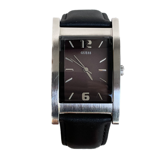 Reloj GUESS Hombre Rectangular Burdeo Oscuro Año 2010