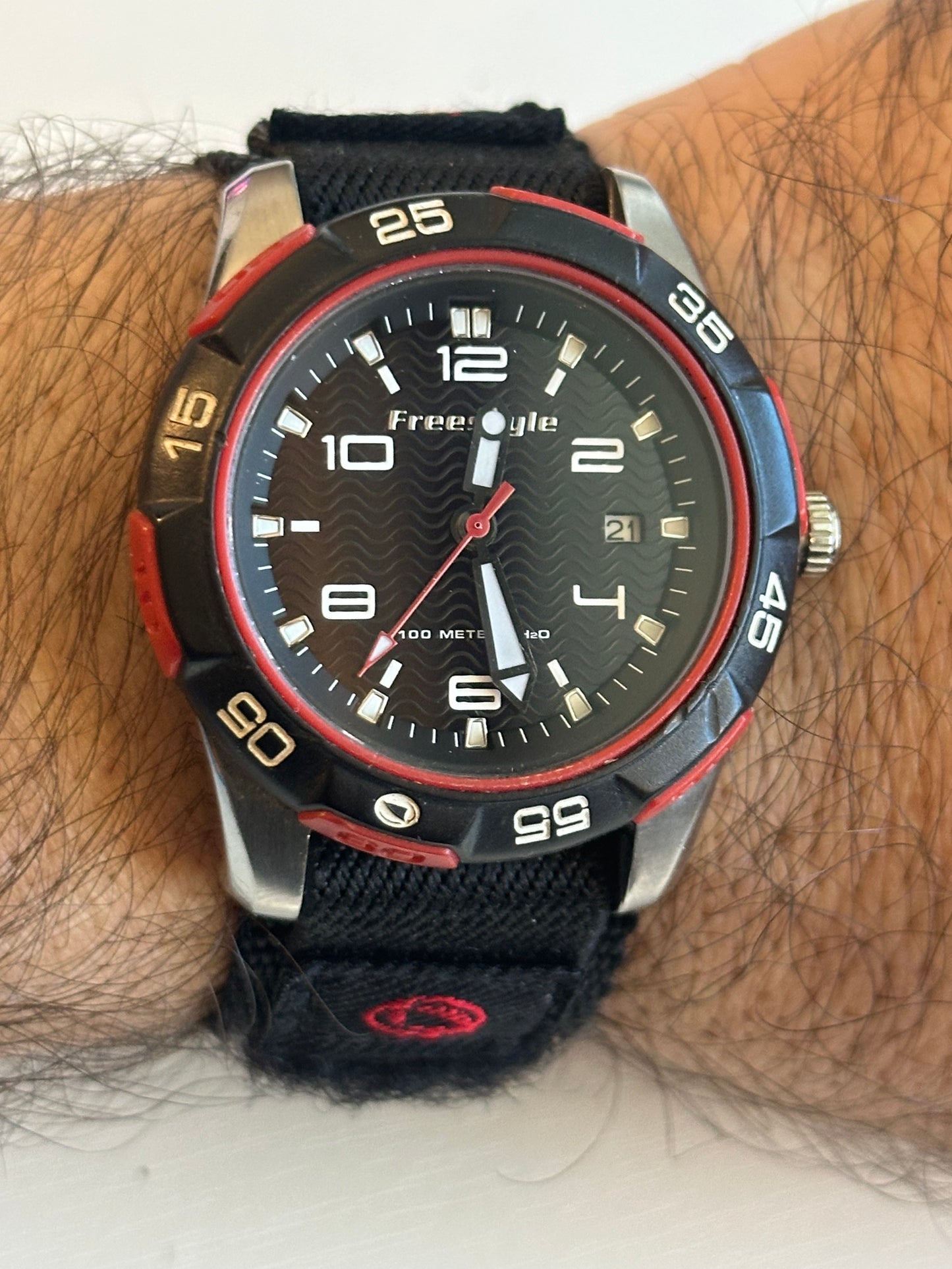 Reloj Freestyle Kampus Hombre 2000s Luz Azul ÚNICO