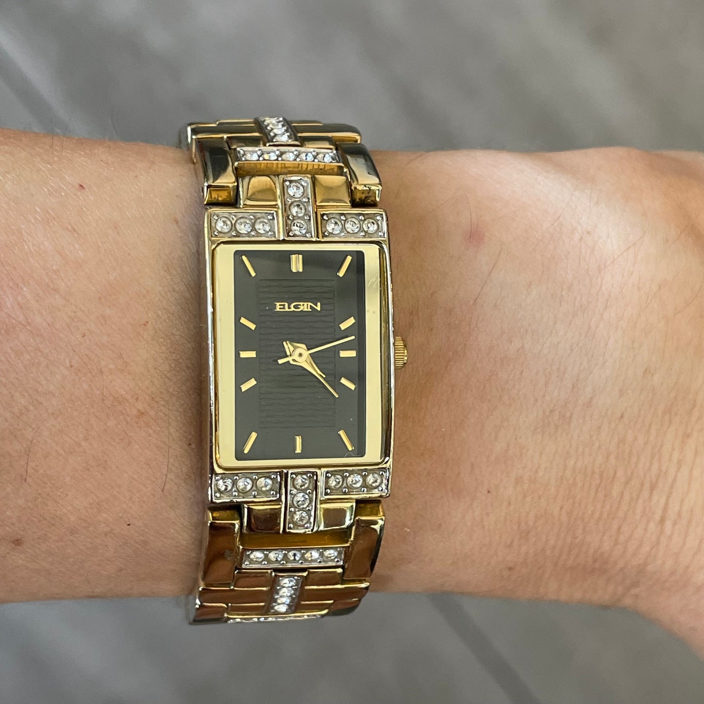 Reloj Joya Elgin Mujer Años 2000 Dorado Con Cristales