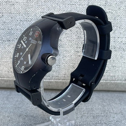 Reloj Victorinox Swiss Army Hombre 2006 Militar Cuarzo Field