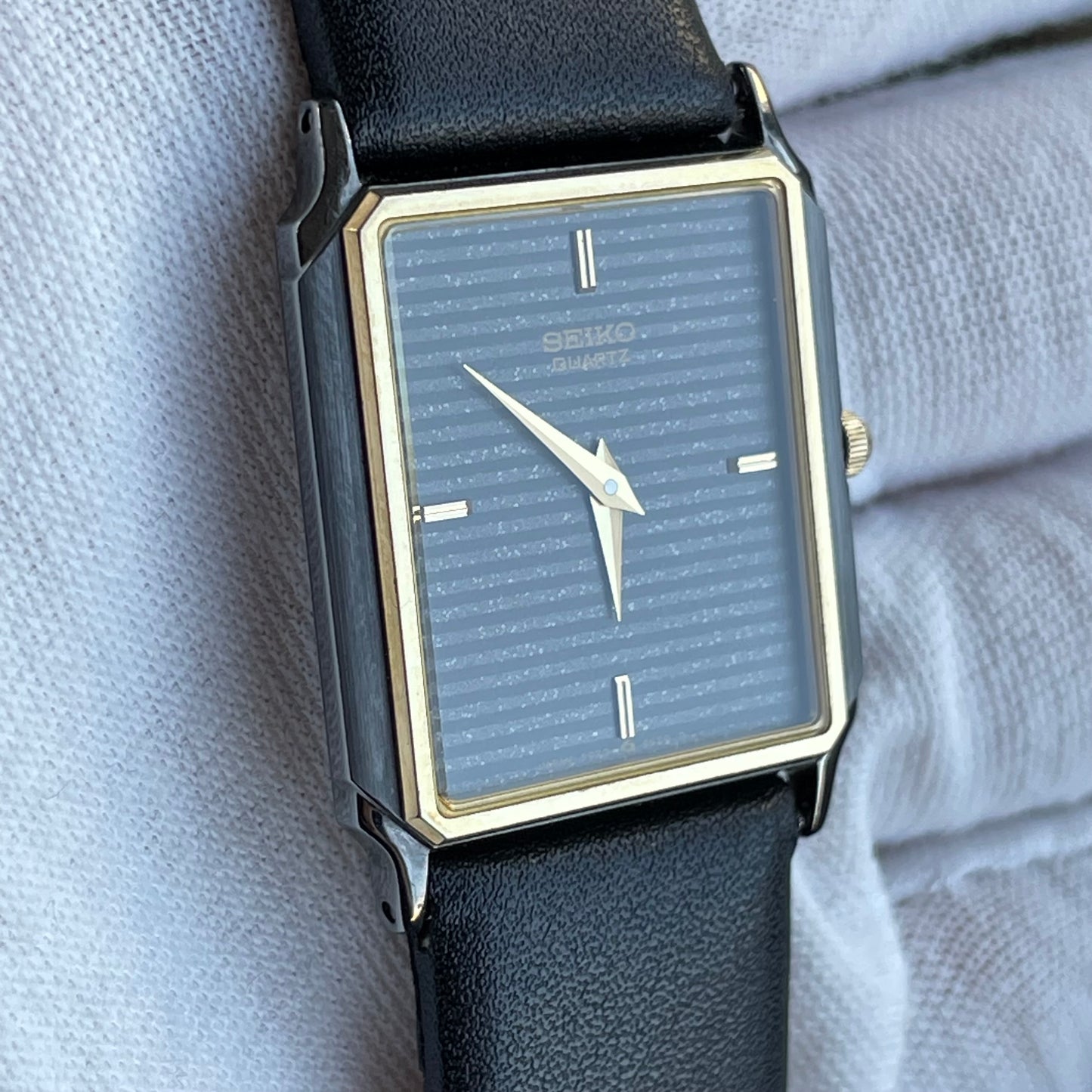 Reloj Seiko Tank Hombre Enero 1981 Notable Estado