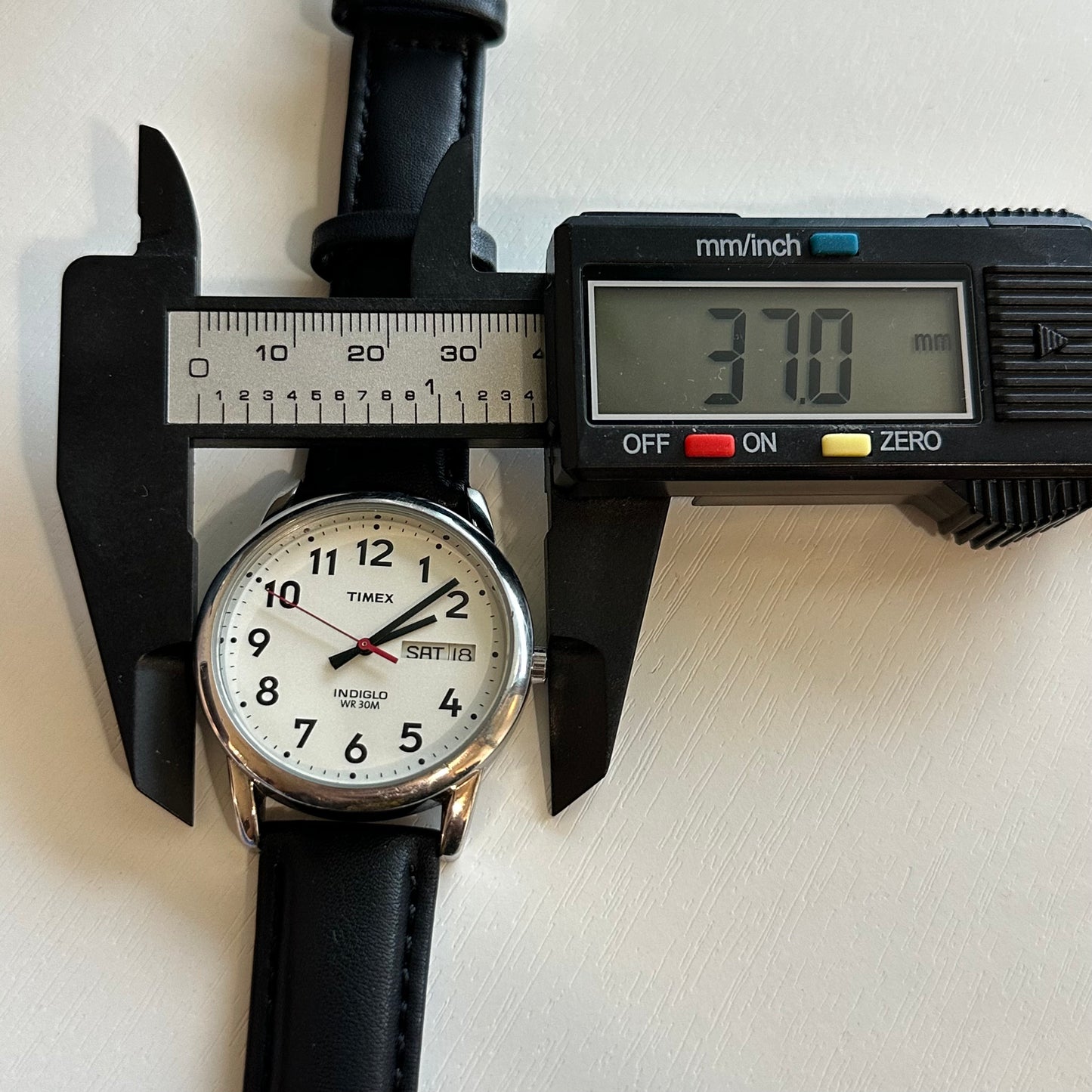 Reloj Timex Hombre Day-Date Indiglo Años 2010 impecable