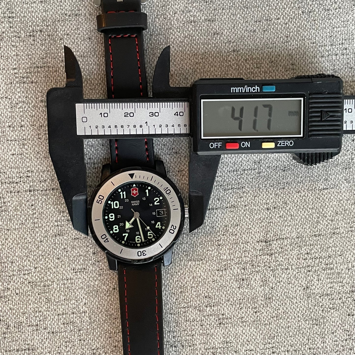 Reloj Victorinox Swiss Army Hombre 2006 StarTech SWISS LIVIANO