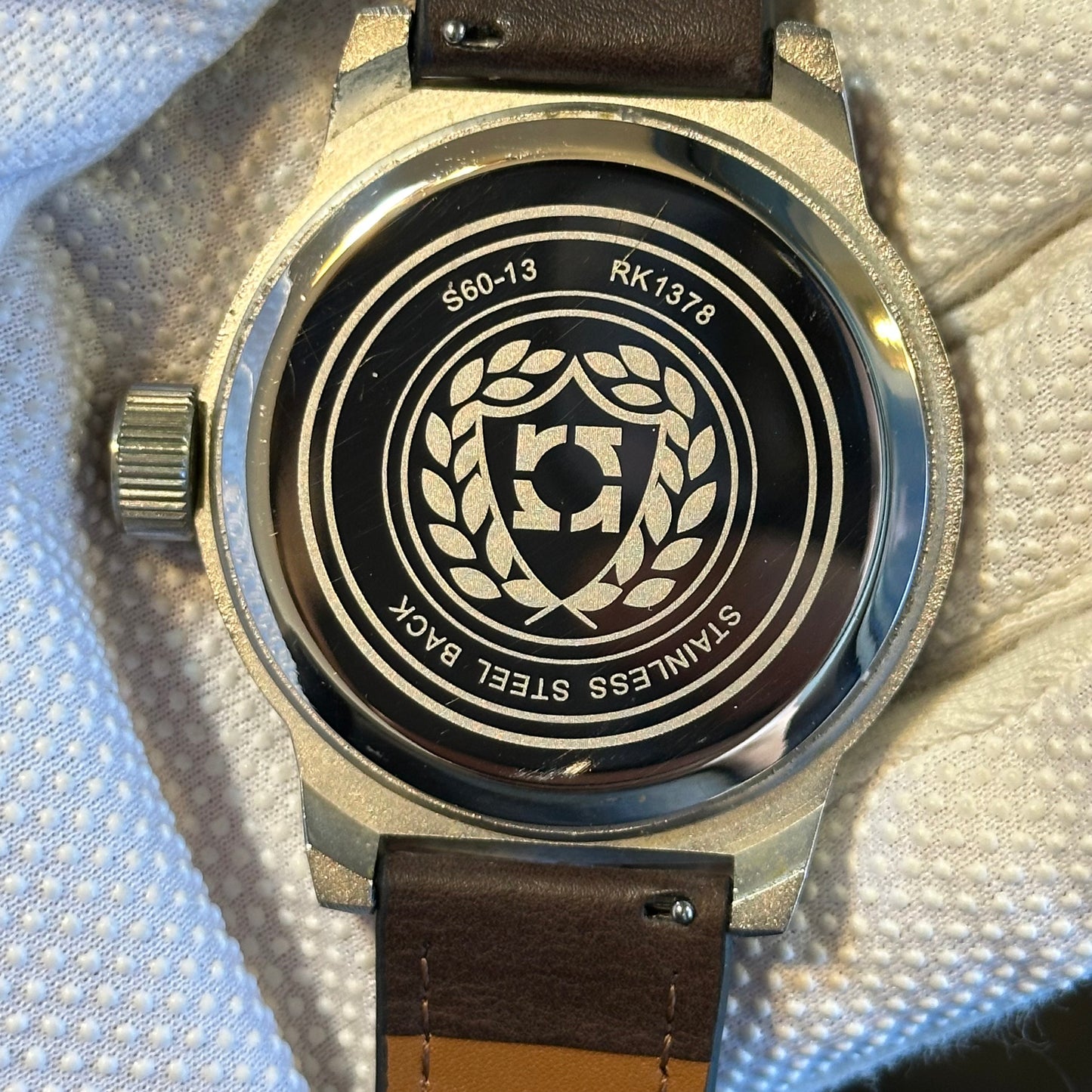 Reloj Kenneth Cole Hombre 2010s Naranja Oversize Acero RARO