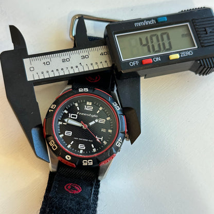 Reloj Freestyle Kampus Hombre 2000s Luz Azul ÚNICO