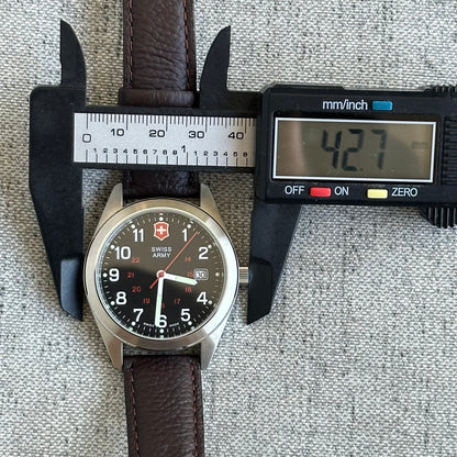 Reloj Victorinox Swiss Army Hombre 2009 Full Set New Old Stock Garrison
