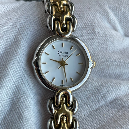 Reloj Joya Twotone Caravelle by Bulova Mujer 2000s
