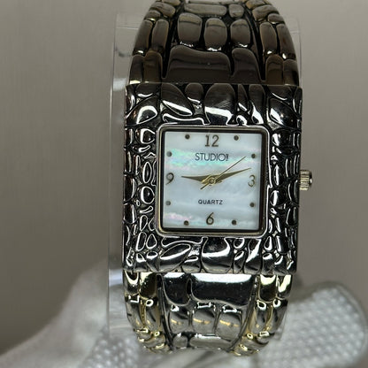 Reloj Joya Studio Time MadrePerla Mujer Años 2000 Cuff Brazalete Escultórico
