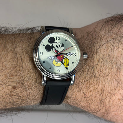 Reloj Disney Hombre by eWatchFactory Mickey Mouse Año 2018 Brazos articulados y cristal domo