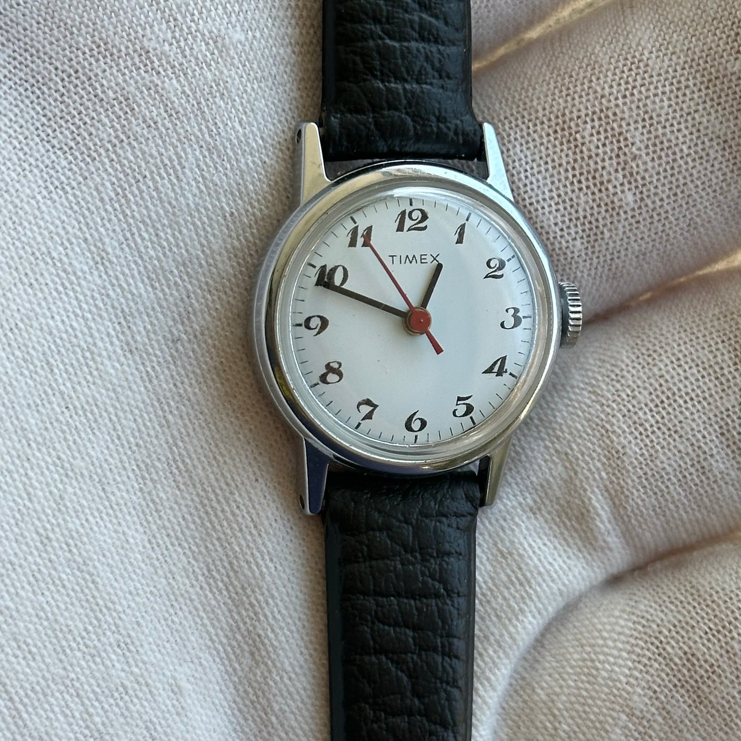 Reloj Timex Mujer A Cuerda Años 70s Vintage 27mm Escaso